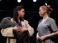 МАДОННА С ЦВЕТКОМ