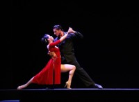 В объятиях танго