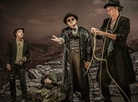 В ожидании Годо