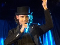 «И-НЕ-ЗА-ТЕ-ВАЙ» (прыжок в стихию). Творческий вечер Дмитрия Бозина