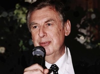 60 лет служения искусству. Народный артист России, доктор искусствоведения, профессор Сергей ЯКОВЕНКО приглашает...