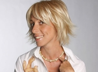 Юлия РУТБЕРГ. Поэтическое кабаре "Бродячая собака"