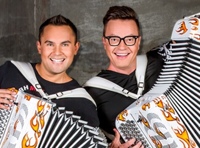 Баян Микс Сергея Войтенко. Вокально-инструментальная программа «10 лет с вами»